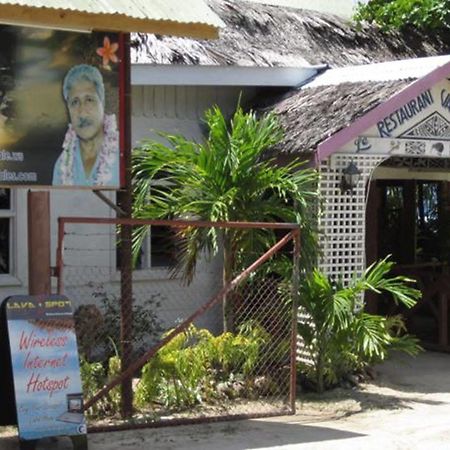 Vacations Beach Fale Hotel Manase Exterior photo